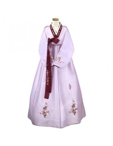 Hanbok Violet ouvre sa boutique